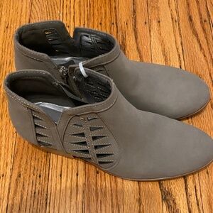 Soda  Charcoal Ankle Boots size 8.5